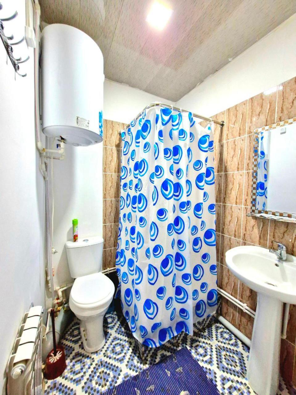 Hotel Mir Адрес Abu Ali Ibn Sino 4A Бухара Екстер'єр фото